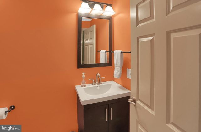 15 DERBYSHIRE DRIVE, Carlisle, PA 17015