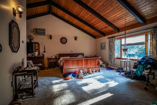 12 Hamlin Ln, Wilmington, MA 01887