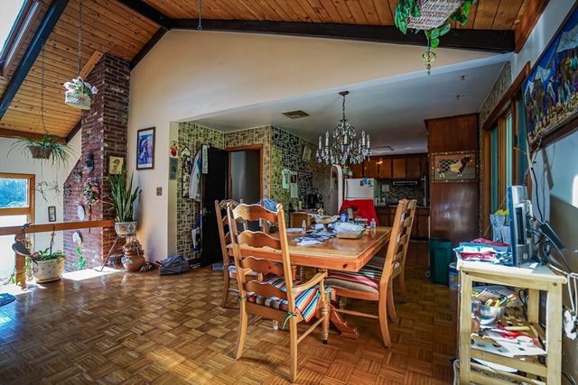 12 Hamlin Ln, Wilmington, MA 01887