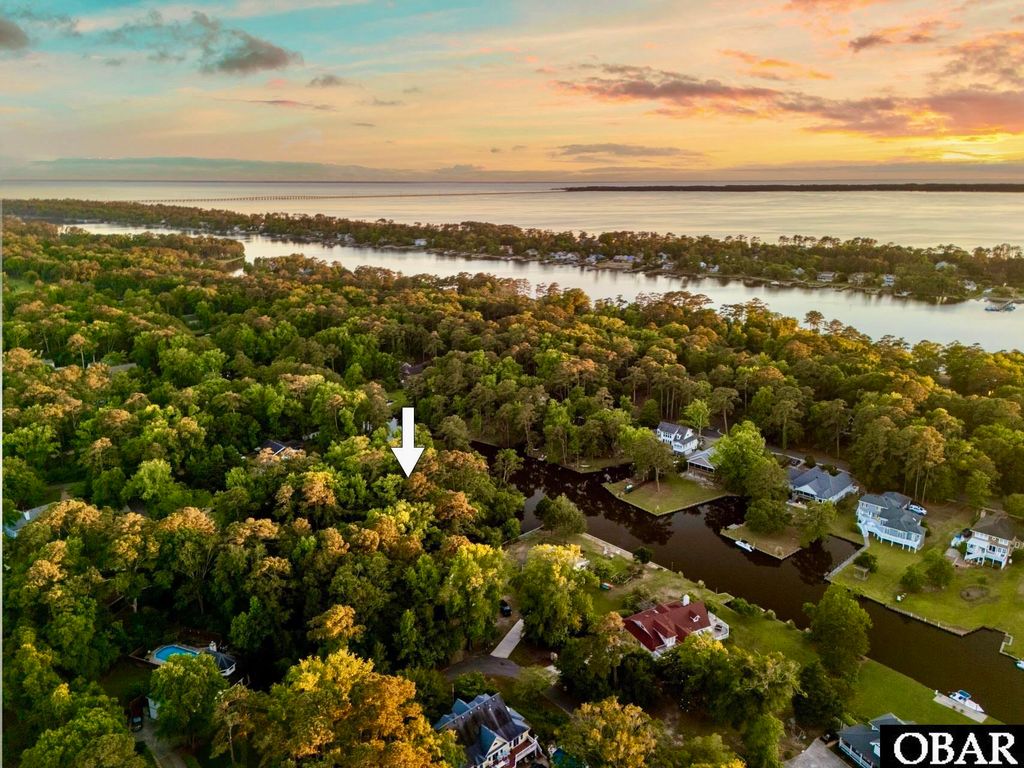 Image 1 of property listing at 5 Live Oak Lane Lot #1, Southern Shores, NC 27949