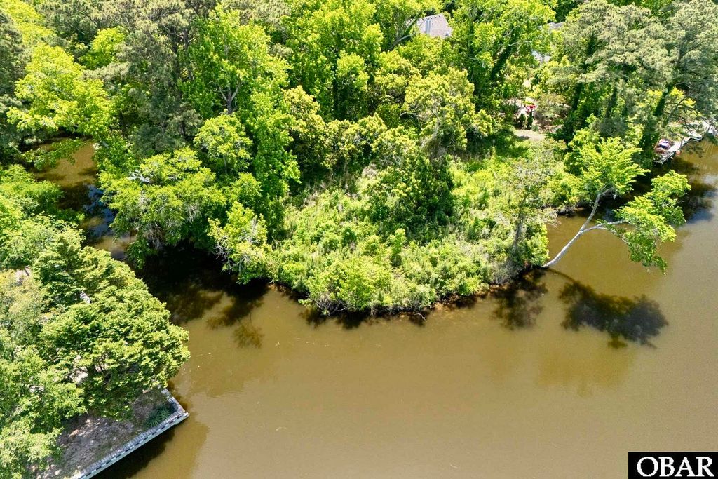 Image 17 of property listing at 5 Live Oak Lane Lot #1, Southern Shores, NC 27949