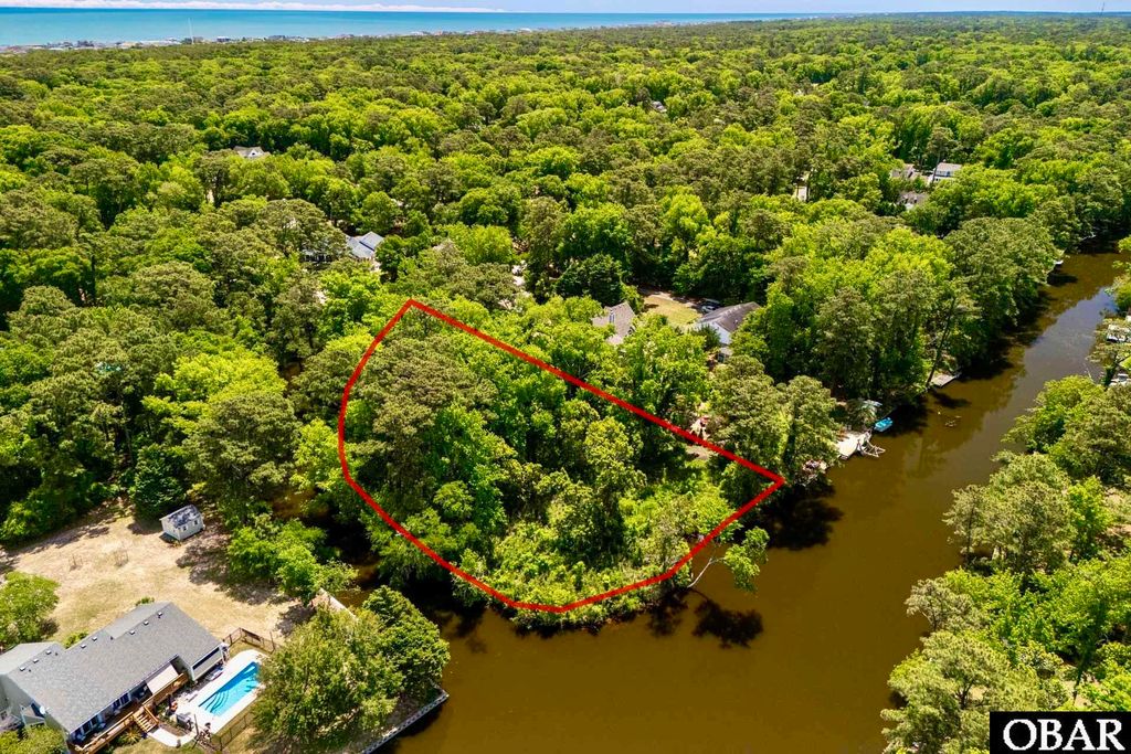 Image 7 of property listing at 5 Live Oak Lane Lot #1, Southern Shores, NC 27949