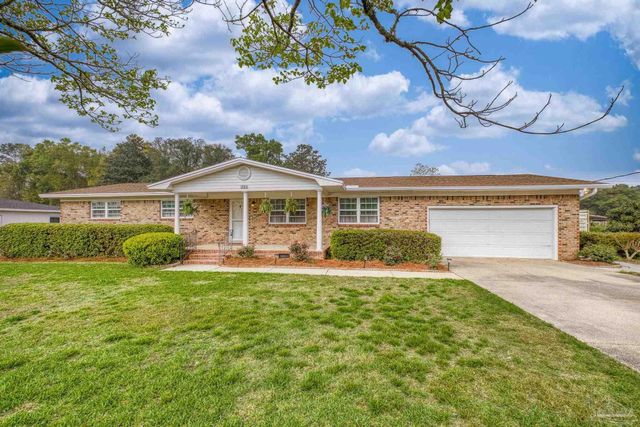 3013 Christine St, Pensacola, FL 32526