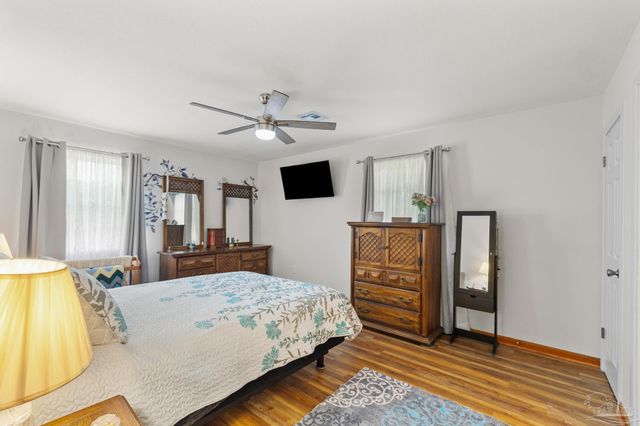 3013 Christine St, Pensacola, FL 32526