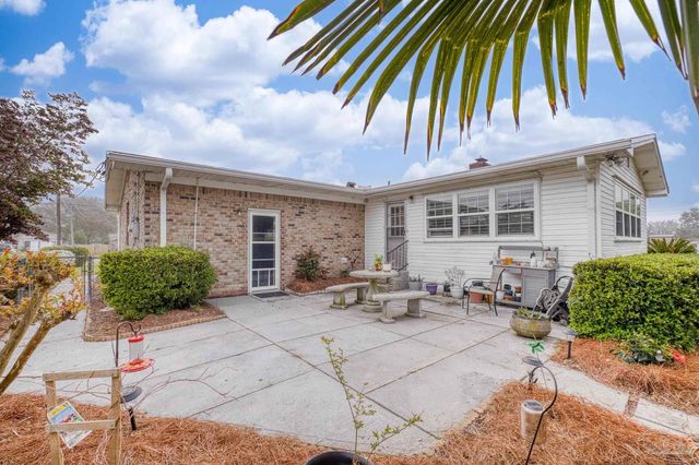 3013 Christine St, Pensacola, FL 32526