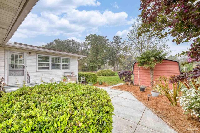 3013 Christine St, Pensacola, FL 32526