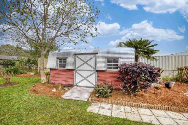 3013 Christine St, Pensacola, FL 32526