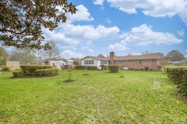 3013 Christine St, Pensacola, FL 32526