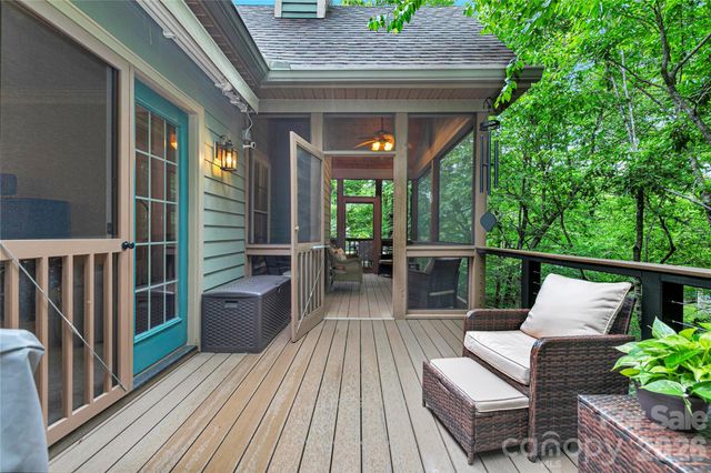 72 Tludatsi Court, Brevard, NC 28712