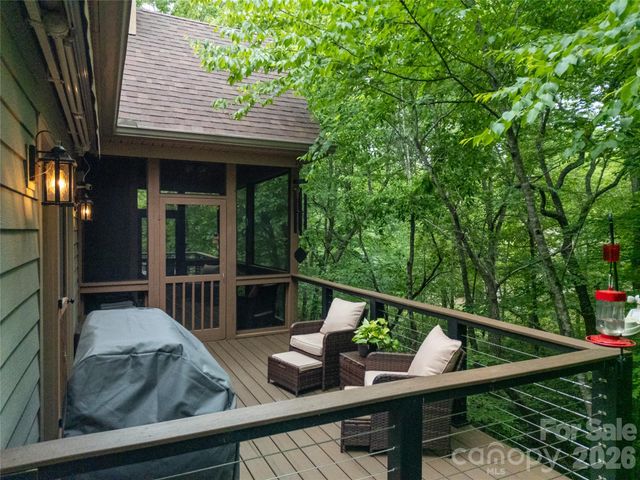 72 Tludatsi Court, Brevard, NC 28712