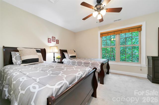 72 Tludatsi Court, Brevard, NC 28712