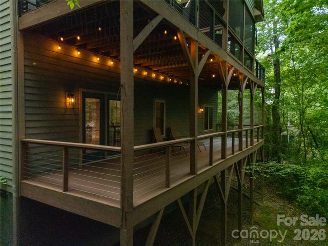 72 Tludatsi Court, Brevard, NC 28712