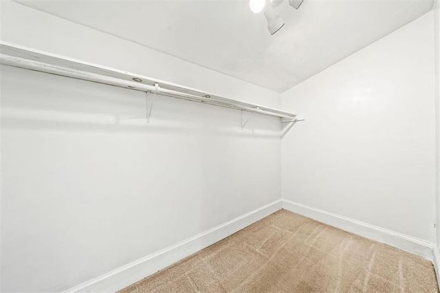 2220 Newnan Street, East Point, GA 30344