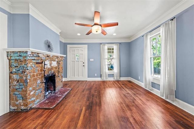 2220 Newnan Street, East Point, GA 30344