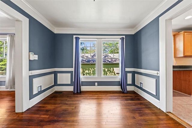 2220 Newnan Street, East Point, GA 30344