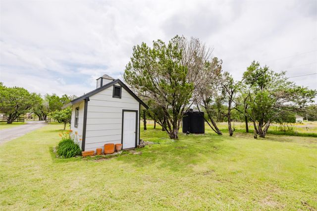 121 Lakewood TRL, Leander, TX 78641