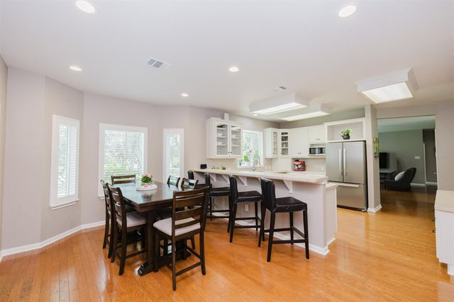 121 Lakewood TRL, Leander, TX 78641
