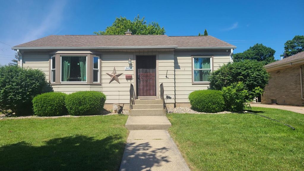 3434 1st AVENUE, Racine, WI 53402