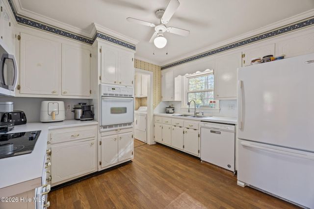 3007 S Elm Street, Greenville, NC 27858