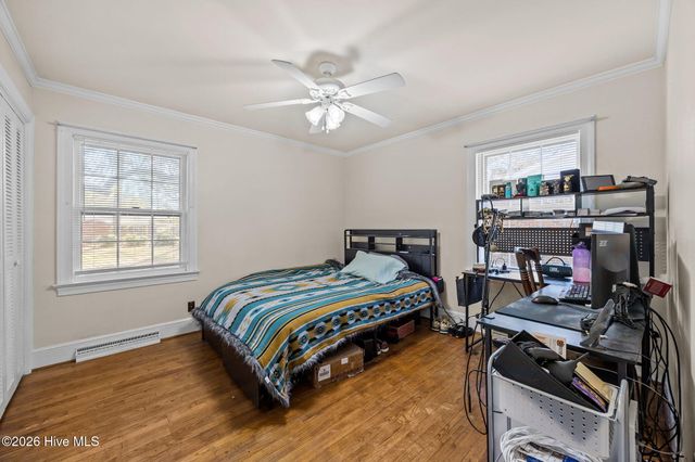 3007 S Elm Street, Greenville, NC 27858