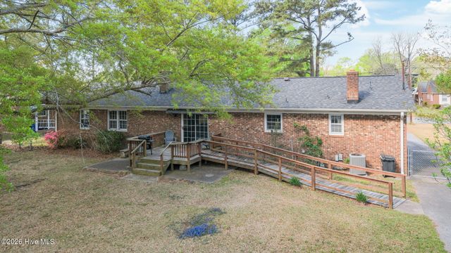 3007 S Elm Street, Greenville, NC 27858