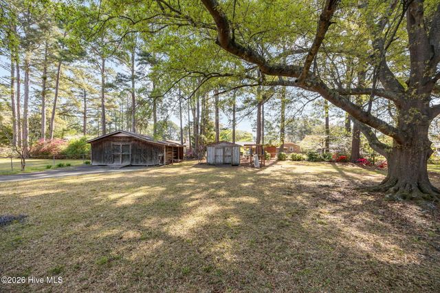 3007 S Elm Street, Greenville, NC 27858