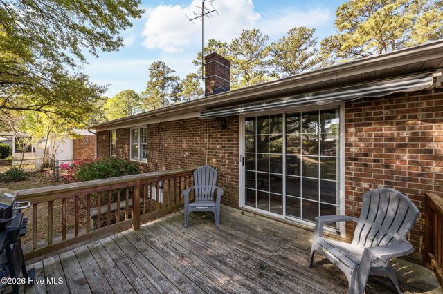 3007 S Elm Street, Greenville, NC 27858