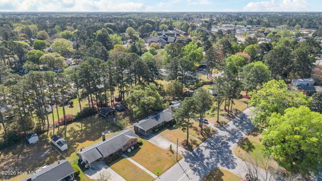 3007 S Elm Street, Greenville, NC 27858