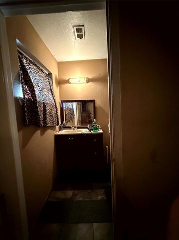 7614 Cabot Street, Houston, TX 77016