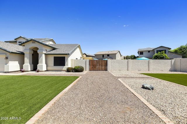 1257 S Palm Street, Gilbert, AZ 85296
