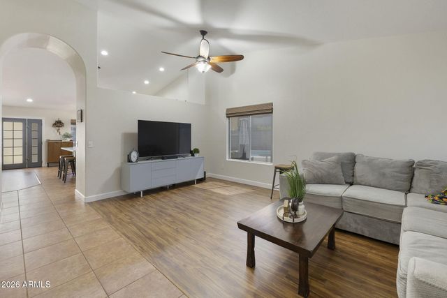 1257 S Palm Street, Gilbert, AZ 85296
