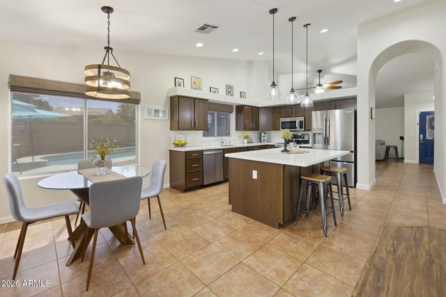 1257 S Palm Street, Gilbert, AZ 85296