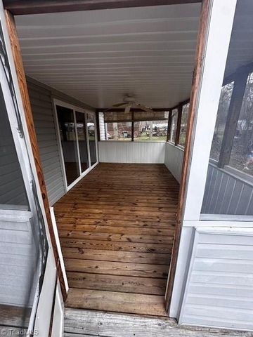 236 Capistrano Shores Boulevard, Lexington, NC 27292