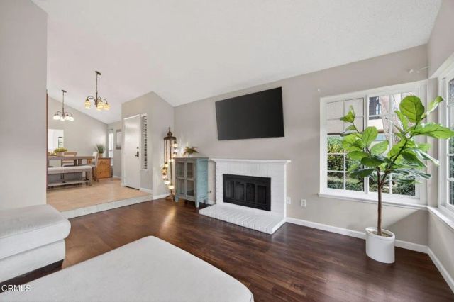 3720 Via Pacifica Walk, Oxnard, CA 93035