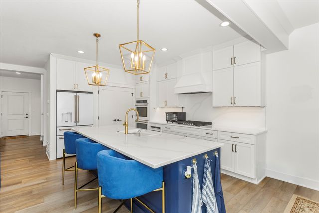 695 Morning Star Court, Waukee, IA 50263
