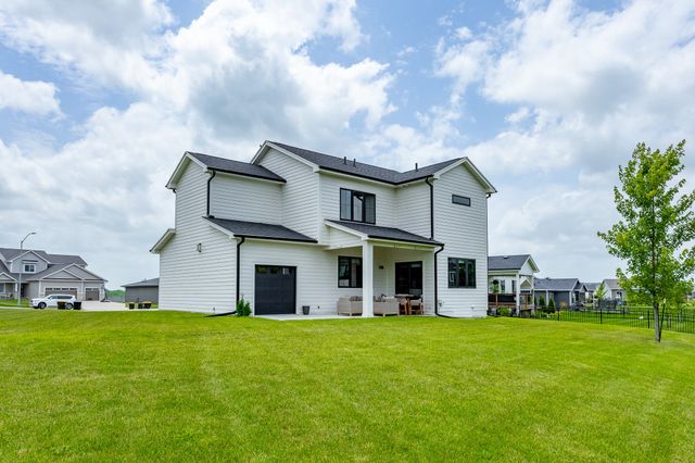 695 Morning Star Court, Waukee, IA 50263