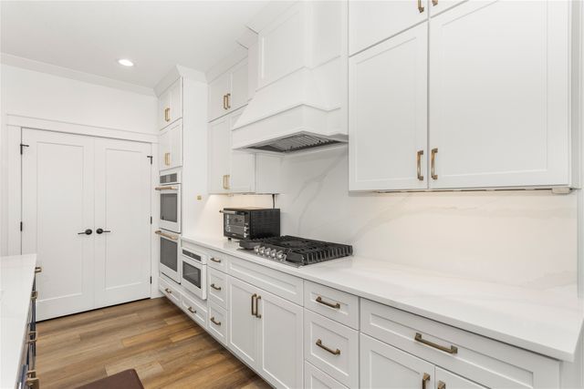 695 Morning Star Court, Waukee, IA 50263