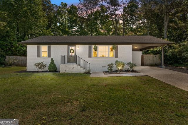 30 Mary Ella Drive, Carrollton, GA 30116