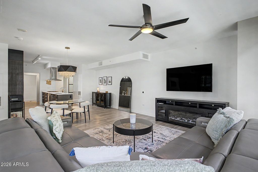 7120 E KIERLAND Boulevard 718, Scottsdale, AZ 85254 — photo 4