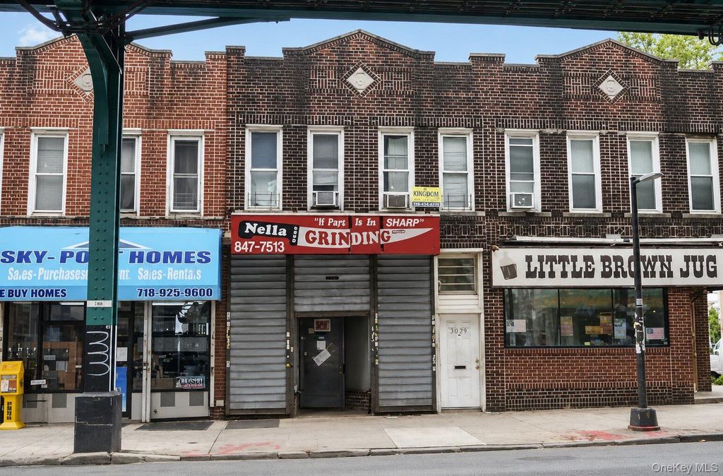 12404 Jamaica Avenue, Richmond Hill, NY 11418 — exterior