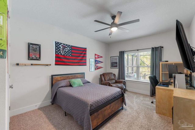 1500 Ballyhoo Dr, Gulf Breeze, FL 32563