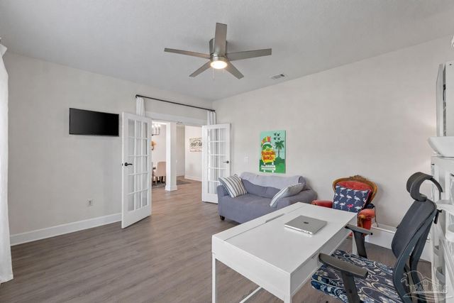 1500 Ballyhoo Dr, Gulf Breeze, FL 32563