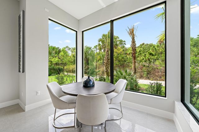 13358 Artisan Circle, Palm Beach Gardens, FL 33418