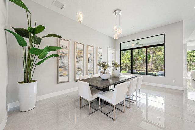 13358 Artisan Circle, Palm Beach Gardens, FL 33418