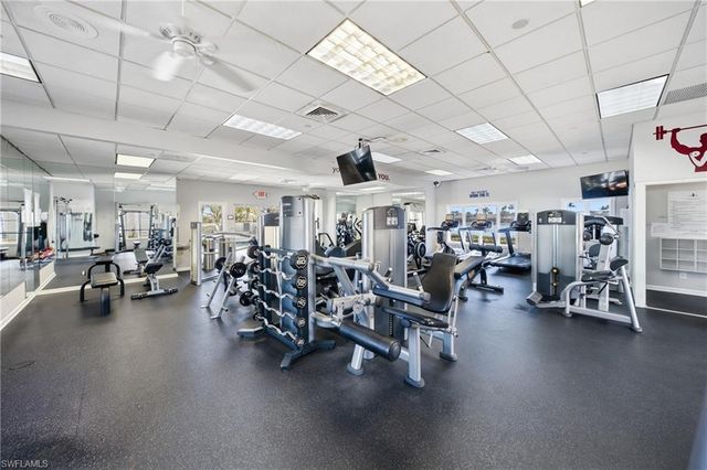 3614 El Segundo CT, Naples, FL 34109