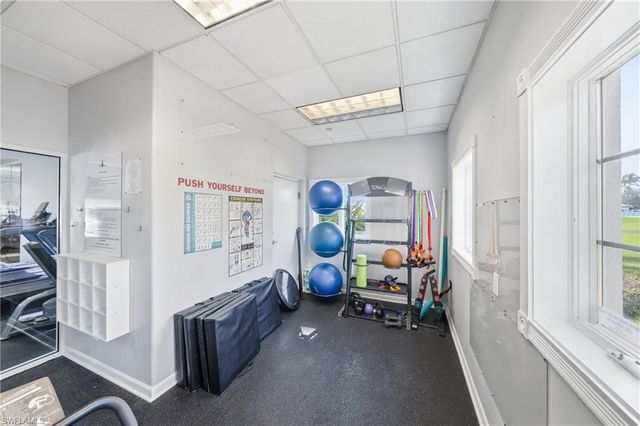 3614 El Segundo CT, Naples, FL 34109