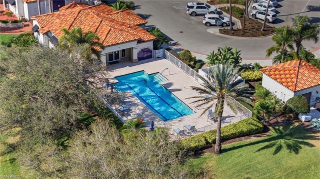 3614 El Segundo CT, Naples, FL 34109