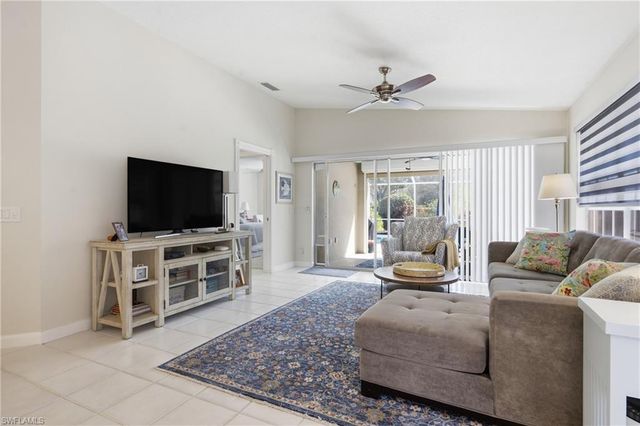 3614 El Segundo CT, Naples, FL 34109