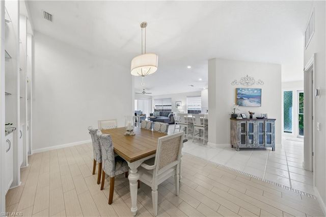 3614 El Segundo CT, Naples, FL 34109