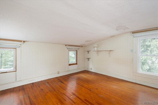 6168 Mckinley Parkway, Hamburg, NY 14075